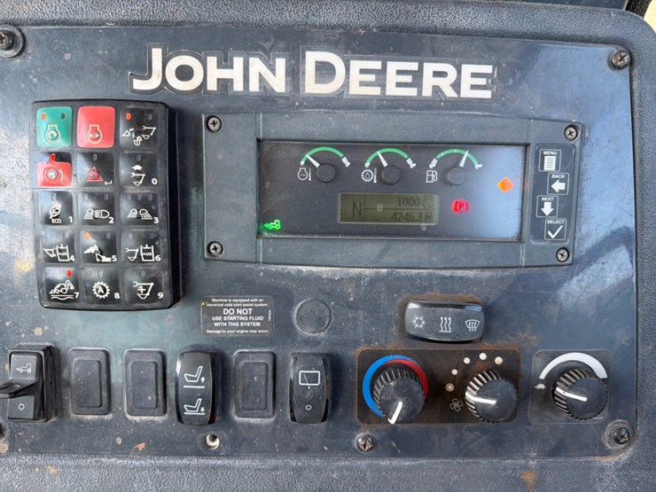 deere-310sl-image-12