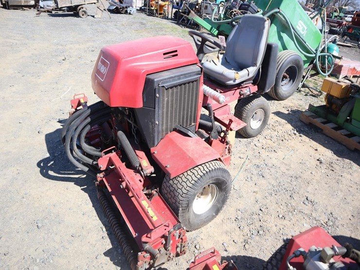 toro-reelmaster-2300d-image-4