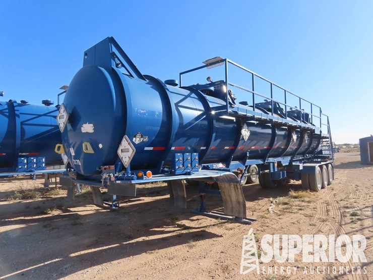 (x)-(1-10)-2014-worley-8,000-gal-3-axle-transport...-image-1