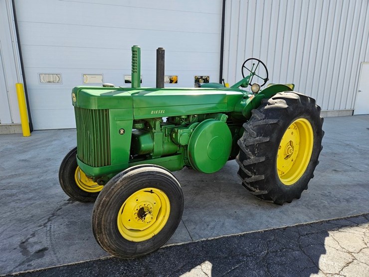 john-deere-r-image-1