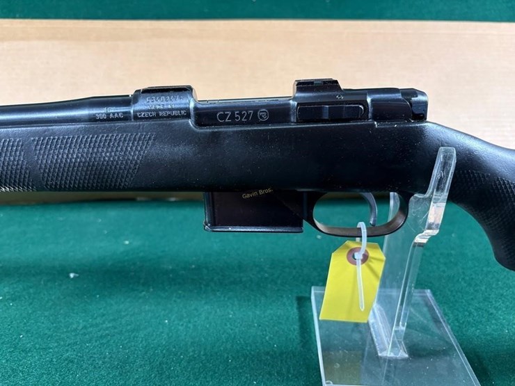 cz-527-300-aac-rifle-image-11