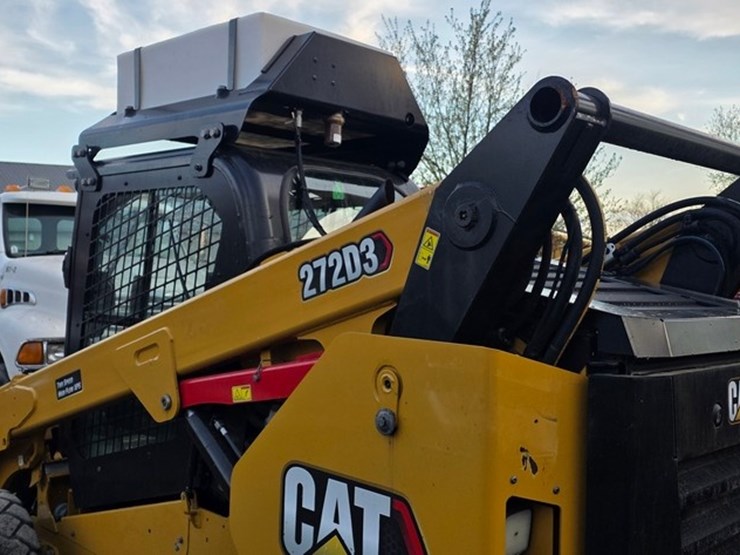 2022-caterpillar-272d3-image-22