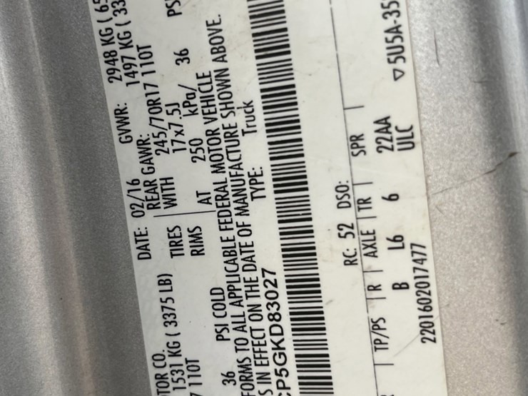 2016-ford-f150-image-12