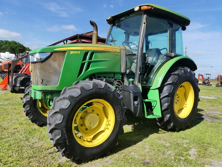 john-deere-5100e-image-1