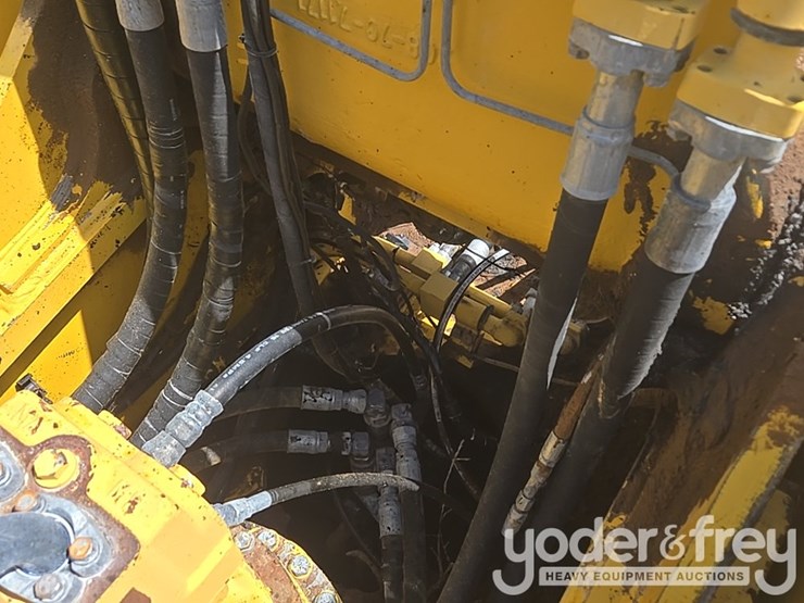 2015-komatsu-pc490-lc-11-image-133