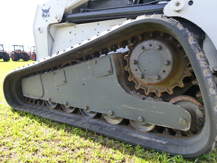 2008-bobcat-t250-image-6