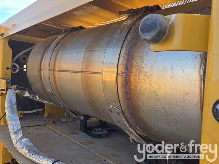 2019-caterpillar-336-image-54