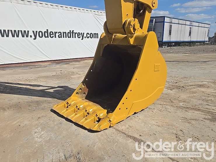 2019-caterpillar-336-image-23