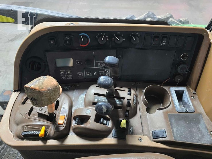 2011-john-deere-7830-image-15