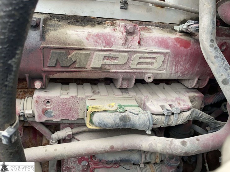 2014-mack-granite-t/a-crane-truck-image-27