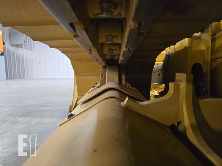 2002-caterpillar-d3-lgp-image-30