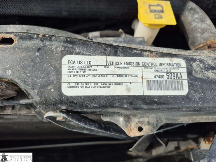 2016-dodge-grand-caravan-sxt-image-28