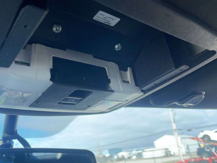 2019-ford-explorer-image-29