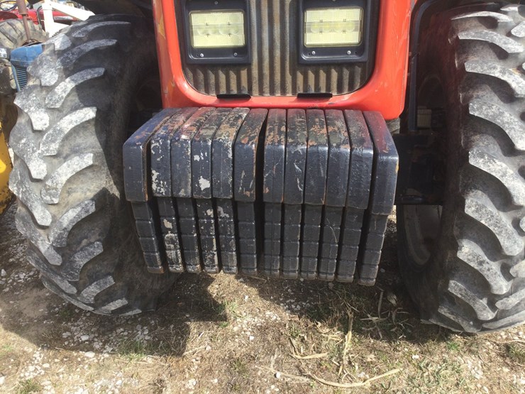 massey-ferguson-8270-image-4