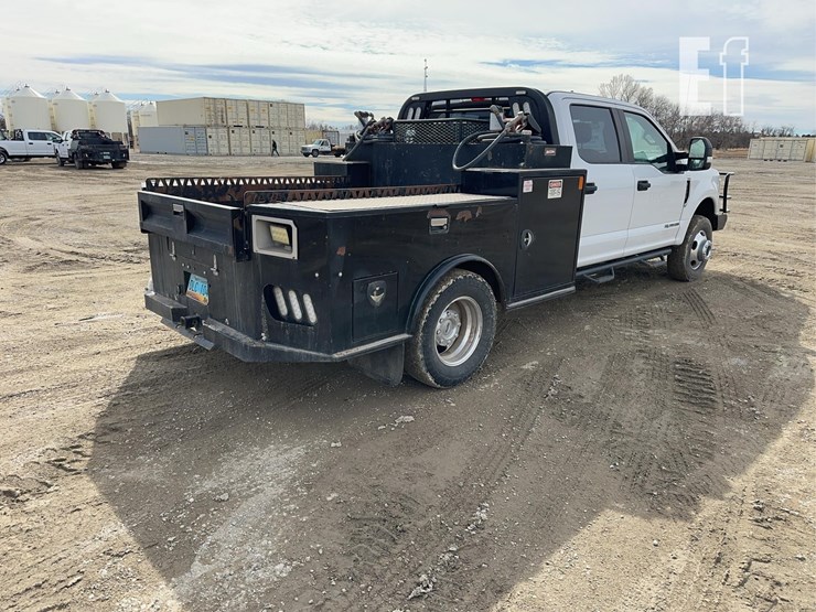 2019-ford-f350-image-4