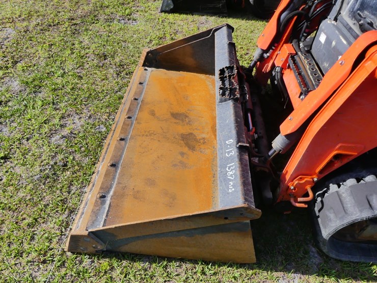 2024-kubota-svl75-3-image-10