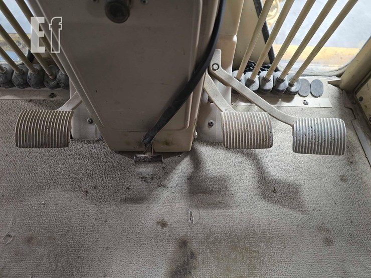 2001-caterpillar-140h-vhp-image-20