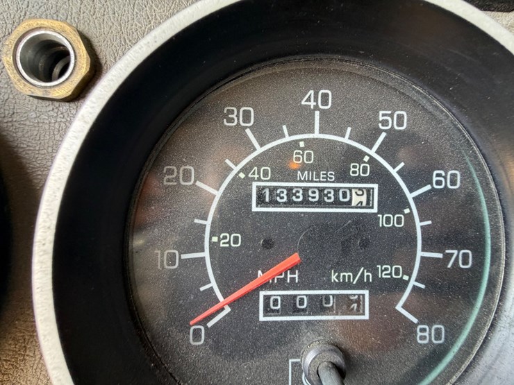 2007-kenworth-t300-image-25