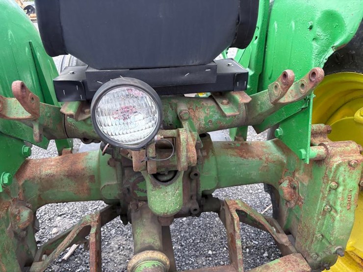 john-deere-40-image-11