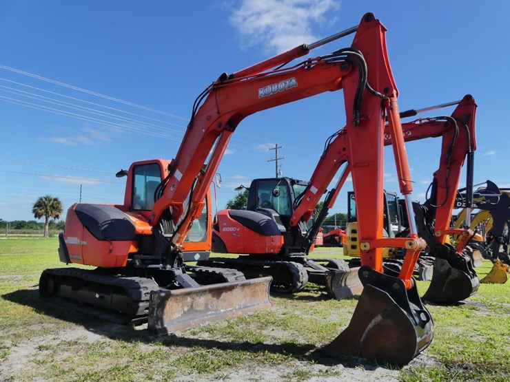 2011-kubota-kx080-3-image-2