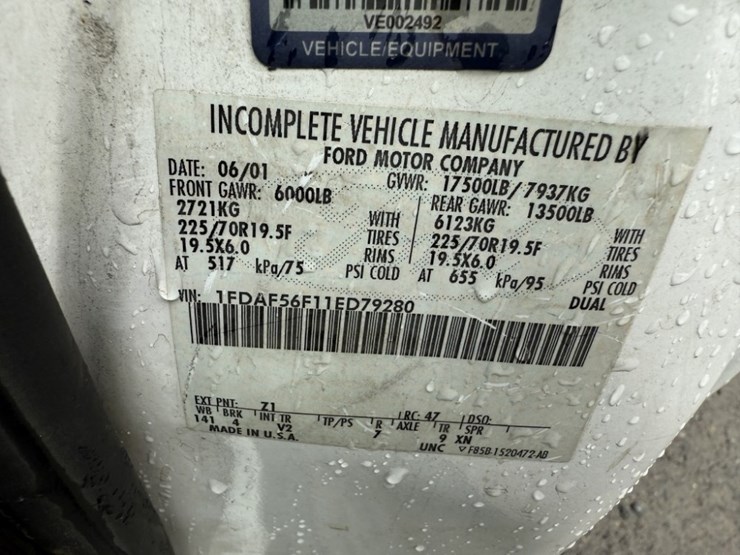 2001-ford-f550-xl-sd-image-10