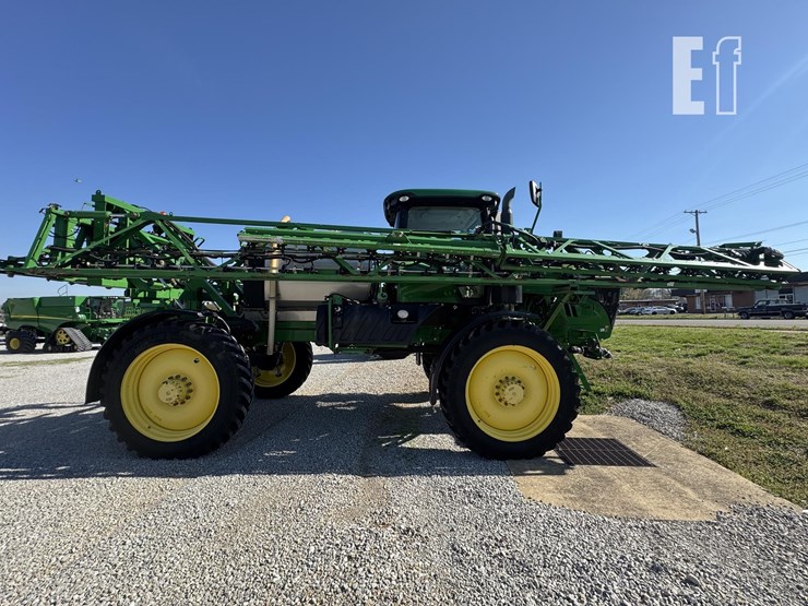 2017-john-deere-r4038-image-14