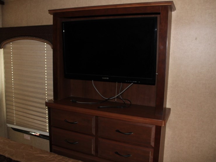 #7364-•-2015-jayco-pinnacle-fifth-wheel-camper-image-18