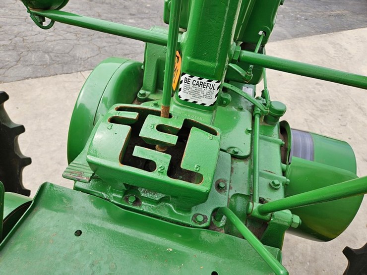 1950-john-deere-model-a-image-25