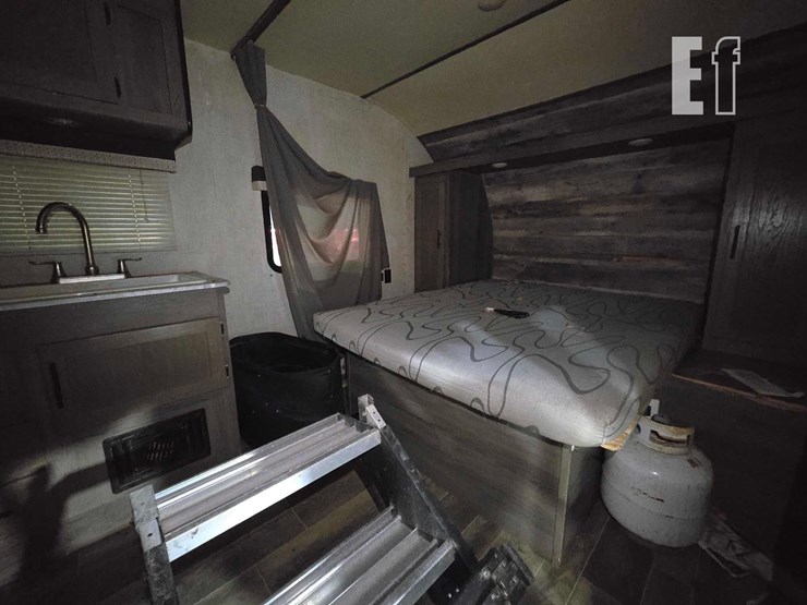 2022-gulf-stream-coach-ameri-lite-248bh-image-9