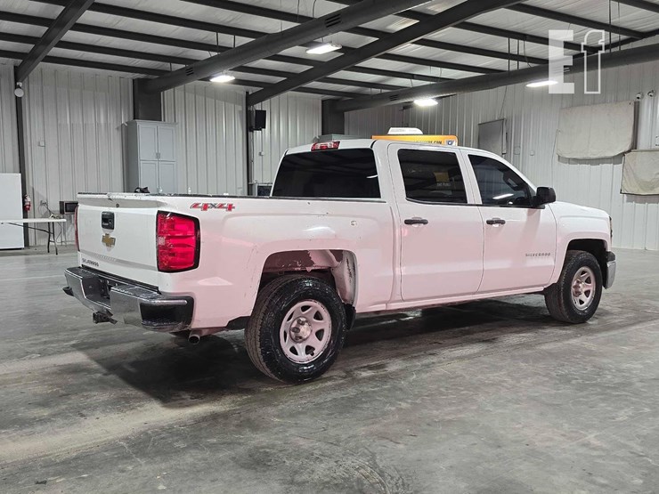 2015-chevrolet-silverado-1500-image-3