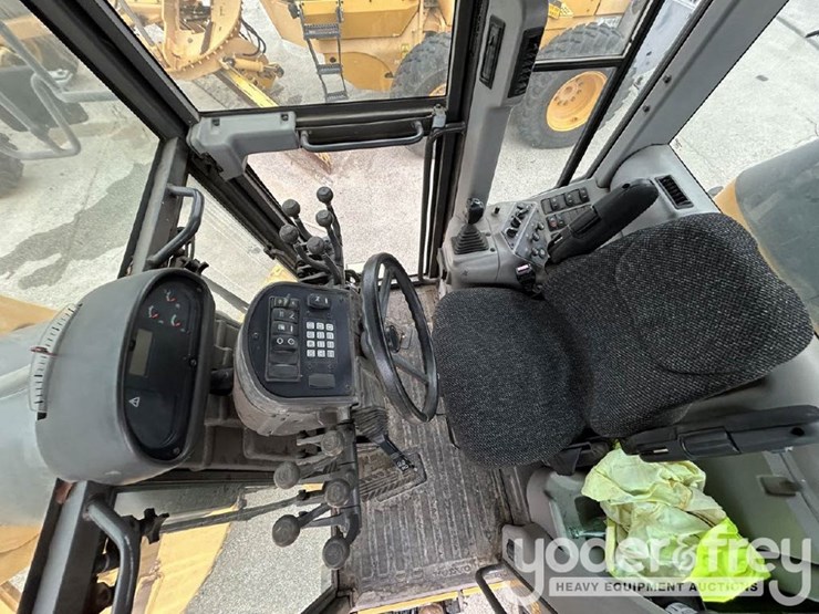 2008-volvo-g940-image-16