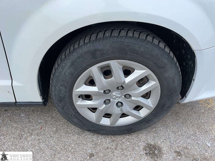 2015-ram-c/v-image-21