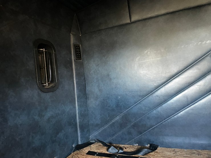 #400-•-1997-mac-ch600-semi-(has-wi-title)-image-101