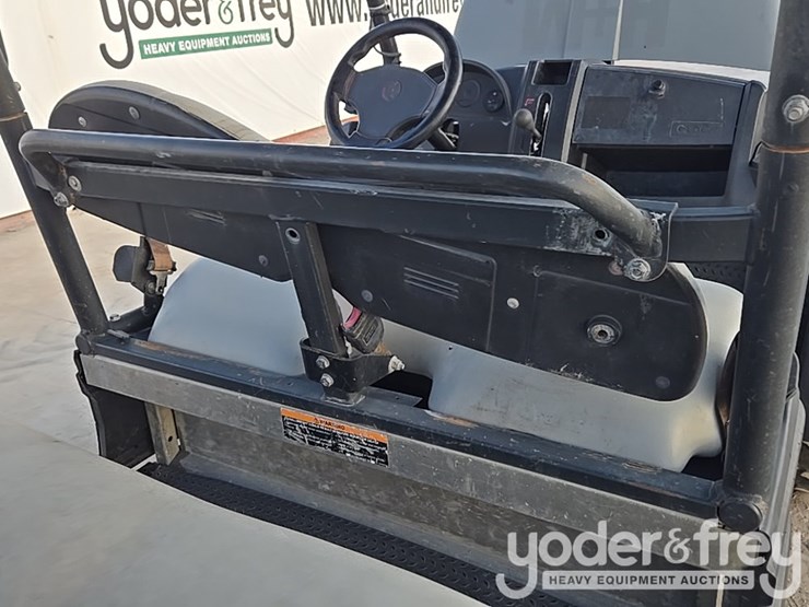 2020-club-car-carryall-1700-image-60