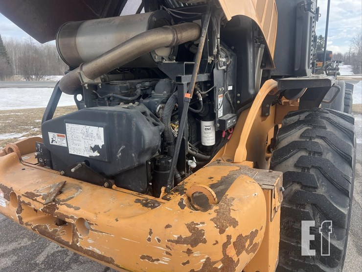 2014-case-521f-xr-image-7