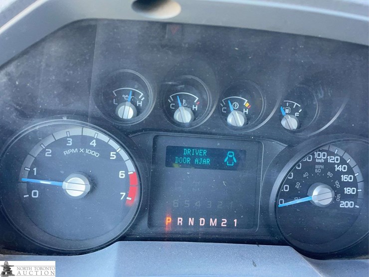 2015-ford-f250-image-12