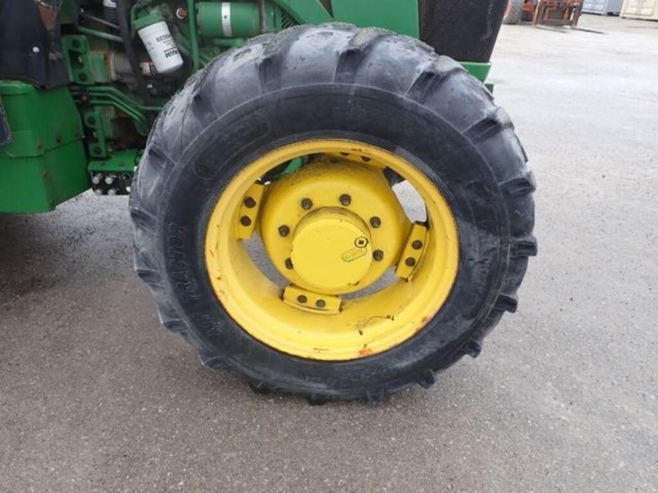 2016-john-deere-5085e-image-61