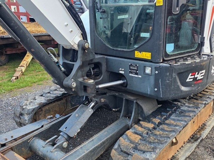 2023-bobcat-e42-image-12