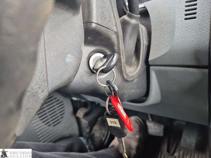 2011-ford-f550-image-14