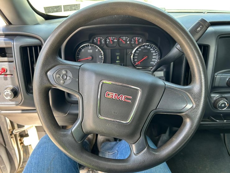 2017-gmc-sierra-1500-image-26