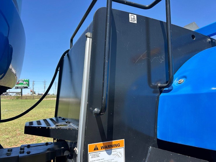 new-holland-tj375-image-12