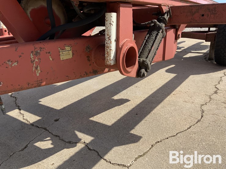 hesston-m60a-stak-mover-image-11