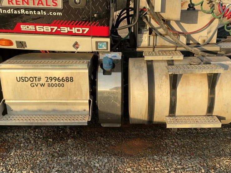 2017-international-prostar-image-40