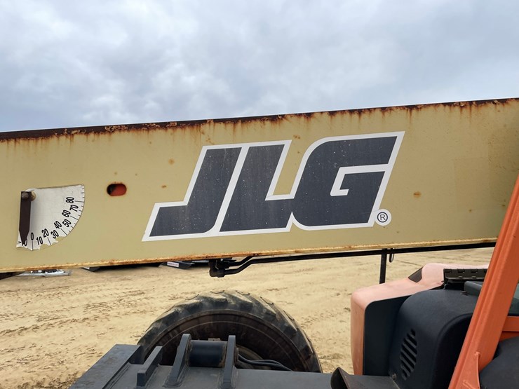 2012-jlg-g6-42a-image-9