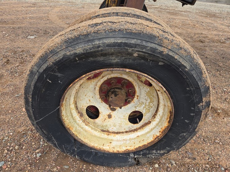 massey-ferguson-8-image-57