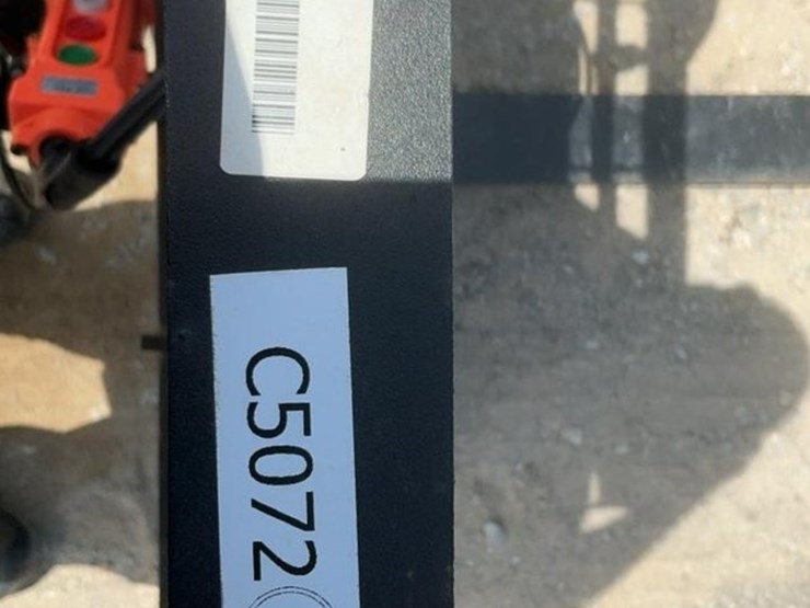 #178-•-hydraulic-forks-image-17