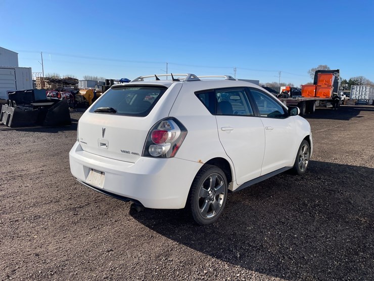 #2849-•-2008-pontiac-vibe-awd-hatchback-(has-wi-title)-image-5