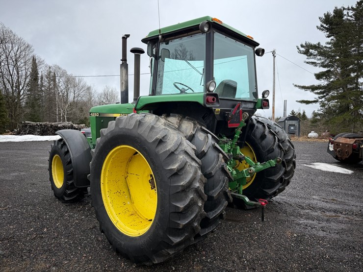 john-deere-4250-image-3