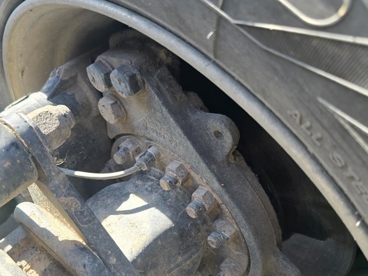 2017-peterbilt-579-image-68