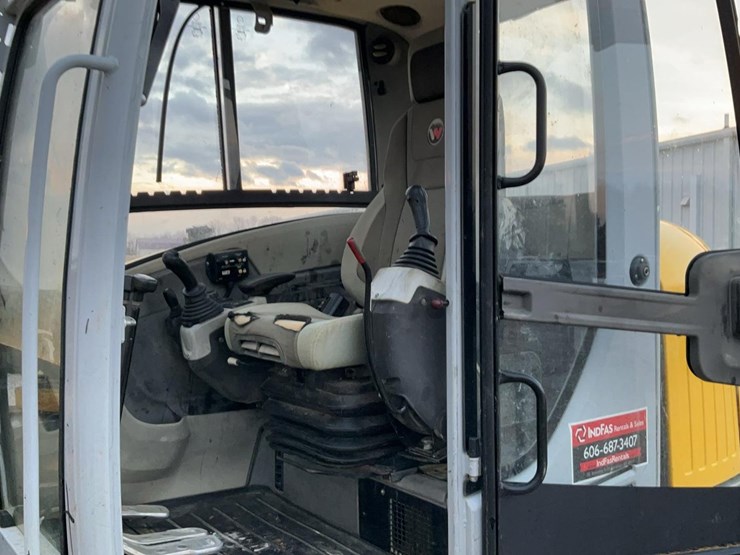 2019-wacker-neuson-et145-image-18